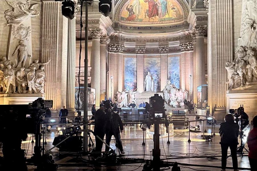 @ Dom Hubert Emission TV France TV sur les 120 ans de la laïcité, présentée par Caroline ROUX
